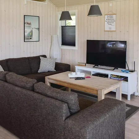 Three-Bedroom Holiday Home In Rudkobing *